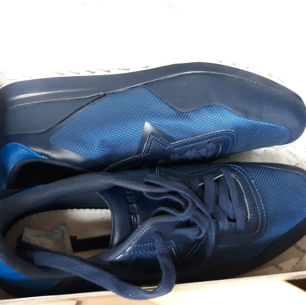 Diesel Swift Shies Blue